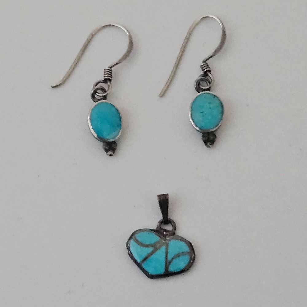 Sterling Silver 925 Turquoise Inlay Earrings & Pendant Set Heart Oval